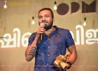 വിദേശമധ്യശാല ജീവനക്കാരനെ മര്ദിച്ച കേസില് നടനും സംവിധായകനുമായി സൗബിന് ഷാഹിറിനേയും സുഹൃത്തിനെയും വെറുതെ വിട്ടു