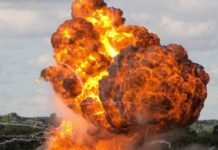 തലശ്ശേരിയിൽ കാട് വെട്ടിത്തെളിക്കുന്നതിനിടെ ബോംബ് സ്ഫോടനം; ഒരാൾക്ക് പരിക്ക്