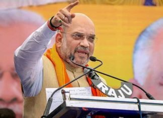 അമിത് ഷായുടെ തിരഞ്ഞെടുപ്പ് റാലി നടക്കുന്നതിന് മണിക്കൂറുകൾക്ക് മുമ്പ് ബിജെപി ഓഫീസ് നക്സലുകൾ ബോംബിട്ട് തകർത്തു