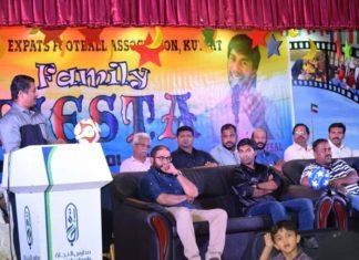 കാൽപന്ത് കളിക്ക് മാറ്റ് കൂട്ടി കലാവിരുന്ന്