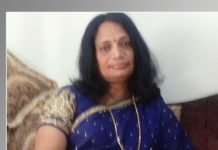 എന്.എസ്.എസ്.കുവൈറ്റ് സ്ഥാപകാംഗവും ഫാഹീല് വനിതാ കോര്ഡിനേറ്ററുമായിരുന്ന ശാന്തിഅനില്കുമാര് അന്തരിച്ചു കുവൈറ്റ് സിറ്റി : എന്.എസ്.എസ്.കുവൈറ്റിന്റെ സ്ഥാപക അംഗവും ഫഹാഹീല് വനിതാ കോര്ഡിനേറ്ററുമായിരുന്ന ശാന്തിഅനില്കുമാര് ഹൃദയാഘാതം മൂലം അന്തരിച്ചു. അവധിക്കു നാട്ടിലേക്ക് മടങ്ങിയ ശാന്തിഅനില്കുമാറിനെ പാലക്കാട്, മണ്ണാര്ക്കാടുള്ള പത്മാലയത്തില് വച്ച് ഇന്നലെ രാത്രി ഹൃദയാഘാതത്തെ തുടര്ന്ന് ആശുപത്രിയില് എത്തിച്ചെങ്കിലും, ജീവന് രക്ഷിയ്ക്കാനായില്ല. ഭര്ത്താവ് അനില്കുമാര് കുവൈറ്റില് ഇലക്ട്രിക്കല് കോണ്ട്രാക്ടറാണ്. ഡോ.അഞ്ജു അനില്കുമാര്, ശില്പ അനില്കുമാര്, വൈഗ അനില്കുമാര് എന്നിവര് മക്കളാണ്. ഡോ.അരുണ് മരുമകനുമാണ്. ഇരുപത്തഞ്ചു വര്ഷത്തിലധികമായി കുവൈറ്റില് കുടുംബസമേതം ഫാഹേലില് താമസിച്ചുവരികയായിരുന്നു. എന്.എസ്.എസ്. കുവൈറ്റിന്റെ കലാപ്രവര്ത്തന മേഖലയിലെ നിറസാന്നിദ്ധ്യവുമായിരുന്ന ശാന്തിഅനില്കുമാര് അറിയപ്പെടുന്ന കവയത്രിയും സാമൂഹ്യസാംസ്കാരിക മേഖലയിലെ സജീവ പ്രവര്ത്തകയുമായിരുന്നു. ഒപ്പമുണ്ടായിരുന്ന ഈ കലാകാരിയുടെ ആകസ്മിക നിര്യാണത്തെക്കുറിച്ചുള്ള വാര്ത്തയുടെ നടുക്കത്തിലാണ് എന്.എസ്.എസ്.കുവൈറ്റിലെ പ്രവര്ത്തകര്. ശാന്തി അനില്കുമാറിന്റെ നിര്യാണത്തില് എന്.എസ്.എസ്.കുവൈറ്റ് എക്സിക്യൂട്ടീവ് കമ്മിറ്റി അനുശോചനം രേഖപ്പെടുത്തി.