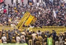 രാജ്യതലസ്ഥാനത്തെ ഇളക്കിമറിച്ച് പ്രതിഷേധം.