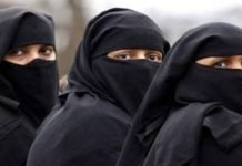 മുസ്ലീം സ്ത്രീകളുടെ പള്ളി പ്രവേശനം: പിന്തുണച്ച് മുസ്ലീം വ്യക്തിനിയമ ബോർഡ്