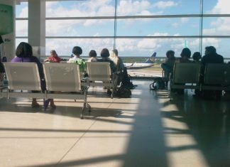 വിദേശത്ത് കുടുങ്ങിയ സർക്കാർ ജീവനക്കാർക്ക് കുവൈത്ത് സിവിൽ സർവീസ് കമ്മീഷൻ ഇളവുകൾ പ്രഖ്യാപിച്ചു