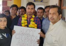 പൗരത്വ നിയമഭേദഗതിയെ എതിർത്തയാളെ പൊലീസിലേൽപ്പിച്ചു: ഊബർ ഡ്രൈവര്ക്ക് ബിജെപിയുടെ പുരസ്കാരം