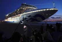 ജപ്പാൻ തീരത്ത് നങ്കൂരമിട്ടിരിക്കുന്ന ആഢംബര കപ്പലിലെ രണ്ട് ഇന്ത്യക്കാർക്ക് കൊറോണ