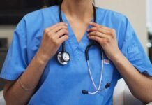 ആരോഗ്യ പ്രവര്ത്തകര്ക്കും അവരുടെ കുടുംബാംഗങ്ങള്ക്കും സൗദിയിലേക്ക് വരാം