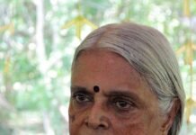 സുഗതകുമാരി അന്തരിച്ചു