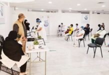 ആശുപത്രികൾ, ആരോഗ്യ കേന്ദ്രങ്ങൾ, കമ്മ്യൂണിറ്റി ക്ലിനിക്കുകൾ എന്നിവ വഴിയും പ്രതിരോധകുത്തിവെപ്പ് നൽകാൻ ആരോഗ്യമന്ത്രാലയം നീക്കം