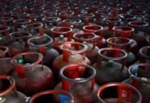 പാചക വാതക വില വീണ്ടും വർധിപ്പിച്ചു, ഗാർഹിക സിലിണ്ടറിന് 26 രൂപ കൂടി