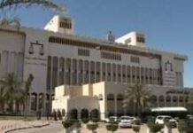 കോടതിനടപടികളിൽ വീഴ്ചവരുത്തിയ അഭിഭാഷകനായ പാർലമെൻറ് അംഗത്തിനെതിരെ അച്ചടക്കനടപടി