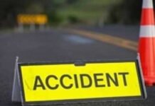 അൽ-മുത്ല റോഡിൽ വാഹനാപകടം, പ്രവാസിയും മക്കളും മരിച്ചു