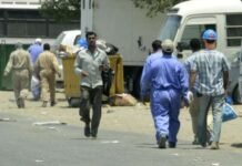 60 കഴിഞ്ഞവരുടെ പെർമിറ്റ് പുതുക്കൽ; പ്രതിവർഷം 2000 ദിനാർ ഫീസ്; 500 ദിനാർ ആരോഗ്യ ഇൻഷുറൻസും