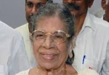 കെ ആർ ഗൗരിയമ്മ അന്തരിച്ചു