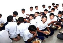 ലക്ഷദ്വീപിലെ സ്കൂള് ഉച്ചഭക്ഷണ പദ്ധതിയില് നിന്ന് മാംസം ഒഴിവാക്കുന്നത് ഇസ്കോൺ അക്ഷയപാത്ര പദ്ധതിക്കായി