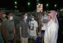 ബോട്ട് തകരാറിലായതിനെ തുടർന്ന് കടലിൽ അകപ്പെട്ട , കുട്ടികൾ അടക്കം 21 പേരെ രക്ഷപ്പെടുത്തി