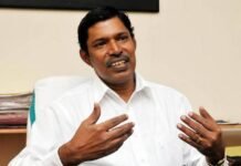 ചാരക്കേസ്; നമ്പി നാരായണനെയും രമണ് ശ്രീവാസ്തവയെയും അറസ്റ്റ് ചെയ്യാന് ഐ ബി സമ്മര്ദം ചെലുത്തിയെന്ന് സിബി മാത്യൂസ്