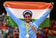 ടോക്യോ ഒളിമ്പിക്സിൽ വെങ്കല മെഡലുമായി സിന്ധു, തുടർച്ചയായി 2 ഒളിമ്പിക്ക് മെഡൽ നേടുന്ന ആദ്യ ഇന്ത്യന് വനിത