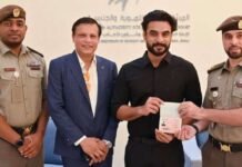 ലാലേട്ടനും മമ്മുക്കയ്ക്കും പിറകെ ടോവിനോയ്ക്കും യുഎഇ ഗോൾഡൻ വീസ