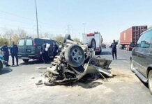 കുവൈത്തിൽ വാഹനാപകടം ; രണ്ട് പ്രവാസികൾ കൊല്ലപ്പെടുകയും നാല് പേർക്ക് പരിക്കേൽക്കുകയും ചെയ്തു