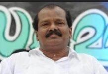 കാറും കോളും നിറഞ്ഞ കലുഷിത കാലത്ത് അവർണ്ണപക്ഷ രാഷ്ട്രീയത്തിന് കാവലാളായ നേതാവ് ബഹു; പൂന്തുറ സിറാജ്* പി സി എഫ് കുവൈത്ത് കേന്ദ്ര കമ്മിറ്റി