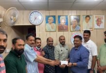 ആലപ്പുഴ ജില്ലാ കമ്മിറ്റി സമാഹരിച്ച തുക ഒഐസിസി യൂത്ത് വിങ് നാഷണൽ കമ്മിറ്റിക്ക് കൈമാറി.