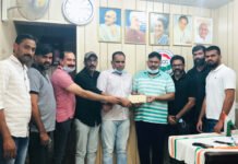 ഓ ഐ സി സി കുവൈറ്റ് തൃശൂർ ജില്ലാ കമ്മറ്റി , അൻവർ സാദത്ത് സഹായ നിധി കൈമാറി