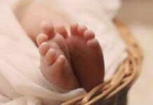 കുവൈത്തിൽ നവജാതശിശു മാലിന്യകൂമ്പാരത്തിനരികെ ഉപേക്ഷിക്കപ്പെട്ട നിലയിൽ