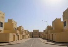 കുവൈത്തിൽ സൗത്ത് ഖൈറവാൻ പ്രദേശത്ത് നിർമ്മിച്ച 2200 വീടുകളുടെ താക്കോൽദാനം നിർവഹിച്ചു