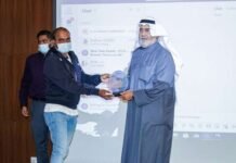 ഒന്നരകോടി രൂപ തിരികെ നൽകിയ ഇന്ത്യൻ ജീവനക്കാരനെ ആദരിച്ച് കമ്പനി