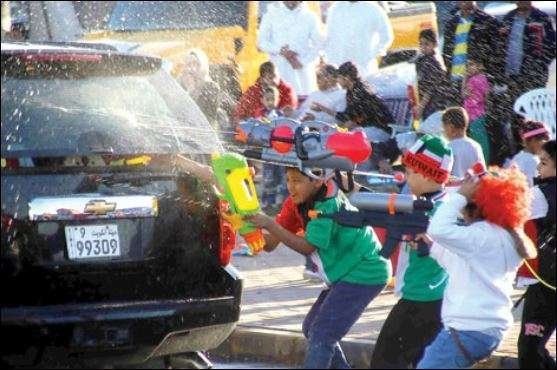 92-cases-of-eye-injuries-were-caused-by-water-balloons-during-the-national-day-celebrations-0-22-03-01-12-03-39