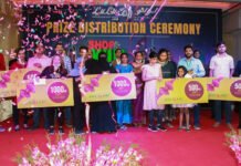 LuLu Hypermarket felicitates winners of voucher promotion