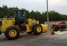 താൽക്കാലിക കച്ചവട കേന്ദ്രങ്ങൾ പൊളിച്ച് നീക്കി