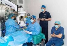 പാലസ്തീൻ ബാലികയുടെ കാഴ്ചശക്തി വീണ്ടെടുക്കാൻ അടിയന്തര ശസ്ത്രക്രിയ നടത്തി കുവൈത്ത് ഡോക്ടർ