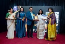 ആരോഗ്യ പ്രവർത്തകരെ ആദരിച്ച് കെ ഇ എ കണ്ണൂർ