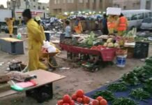 വഴിയോര കച്ചവടക്കാരെ നാടുകടത്തിയേക്കും