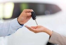 കാർ റെന്റൽ ഓഫീസുകൾക്ക് മേൽ നിരീക്ഷണം ശക്തമാക്കി ആഭ്യന്തര വാണിജ്യ മന്ത്രാലയങ്ങൾ