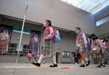 കുവൈത്തിൽ സ്കൂളുകൾ പുനരാരംഭിക്കുമ്പോൾ, കൊറോണയുമായി ബന്ധപ്പെട്ട ആശങ്കകൾ വേണ്ടെന്ന് അധികൃതർ