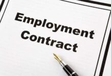 സർക്കാർ മേഖലയിലെ പ്രവാസികളുടെ തൊഴിൽ കരാറുകൾ പുതുക്കില്ല