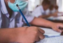 അഞ്ചാം ക്ലാസ് വിദ്യാർത്ഥികളുടെ ഫൈനൽ എക്സാംസ് റദ്ദാക്കുന്നതിന്റെ ആഘാതം നിർണ്ണയിക്കാൻ സമിതി