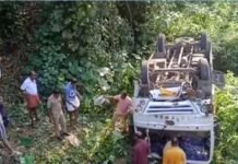 ശബരിമല തീർഥാടകർ സഞ്ചരിച്ച ബസ് മറിഞ്ഞ് പത്തു വയസ്സുകാരി മരിച്ചു