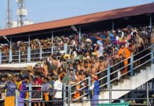 മകരവിളക്കിന് മണിക്കൂറുകൾ മാത്രം, ശബരിമലയിൽ വൻ ഭക്തജനത്തിരക്ക്