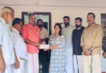 ലതീഷിന്റെ മരണാനന്തര ക്ഷേമനിധി തുക ആശ്രിതർക്ക് കൈമാറി – കല കുവൈറ്റ്