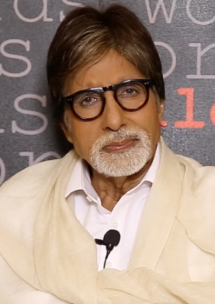 Amitabh_Bachchan_December_2013