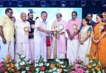 വികസന പ്രവർത്തനങ്ങളിലെ പ്രവാസി പങ്കാളിത്തം ഉറപ്പുവരുത്തുകയാണ് സർക്കാരിന്റെ ലക്ഷ്യം: മുഖ്യമന്ത്രി