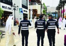 വേനൽക്കാല യൂണിഫോമിലേക്ക് മടങ്ങി കുവൈറ്റ് പോലീസ്