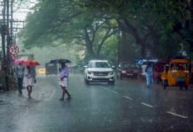 സംസ്ഥാനത്ത് മഴ തുടരും
