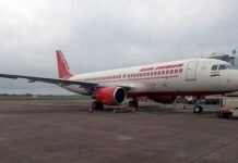 യോഗ്യതയില്ലാത്ത പൈലറ്റുമാരുമായി സർവീസ് നടത്തി; എയർ ഇന്ത്യക്ക് 90 ലക്ഷം പിഴ