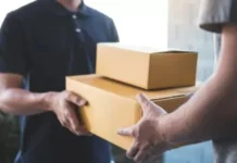 ഡെലിവറി കമ്പനി ലൈസൻസുകൾക്കായി ആദ്യദിനമെത്തിയത് 1,700-ലധികം അപേക്ഷകൾ