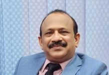 ഗോൾഡൻ ഫോക് അവാർഡ് മെട്രോ മെഡിക്കൽ ഗ്രൂപ്പ് സ്ഥാപകനും സി.ഇ.ഒ യും ആയ മുസ്തഫ ഹംസയ്ക്ക്